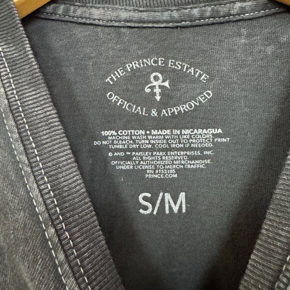 Purple Rain Album Art Prince the Revolution Funk Rock Tee M - Picture 4 of 4